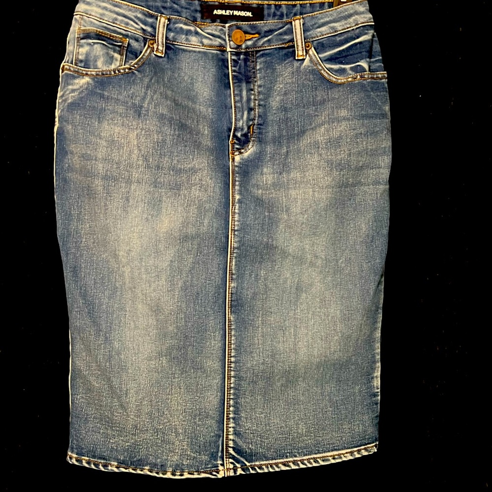 Ashley Mason Denim Skirt SZ-32